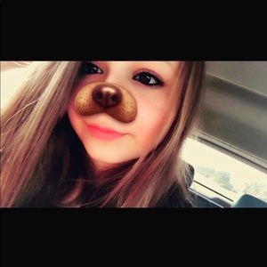 Meet your Posher, Harmony